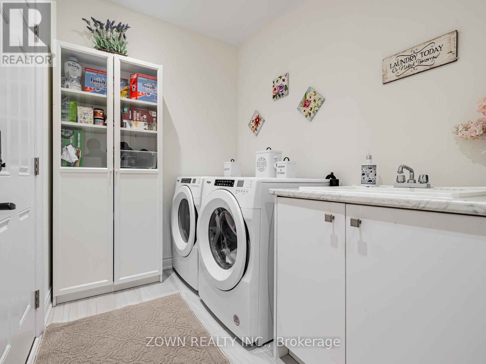 1352 BLACKMORE STREET - 15