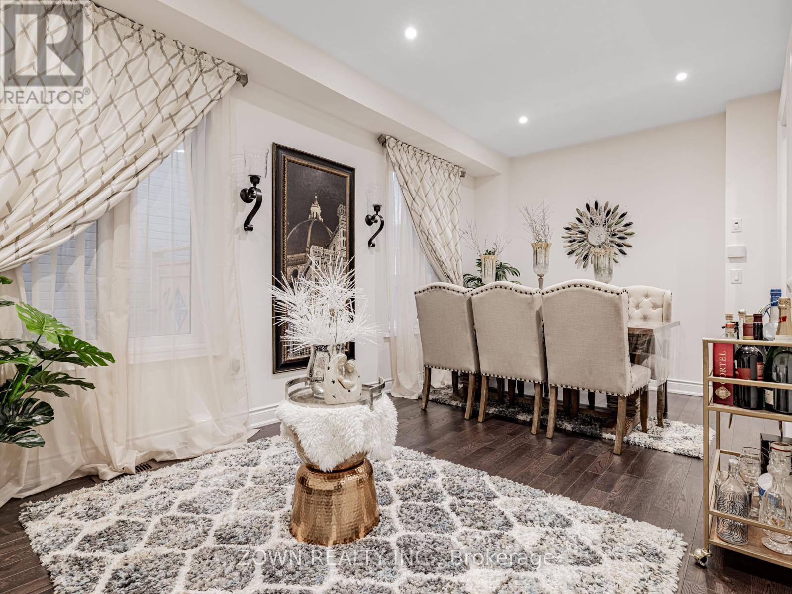 1352 BLACKMORE STREET - 5