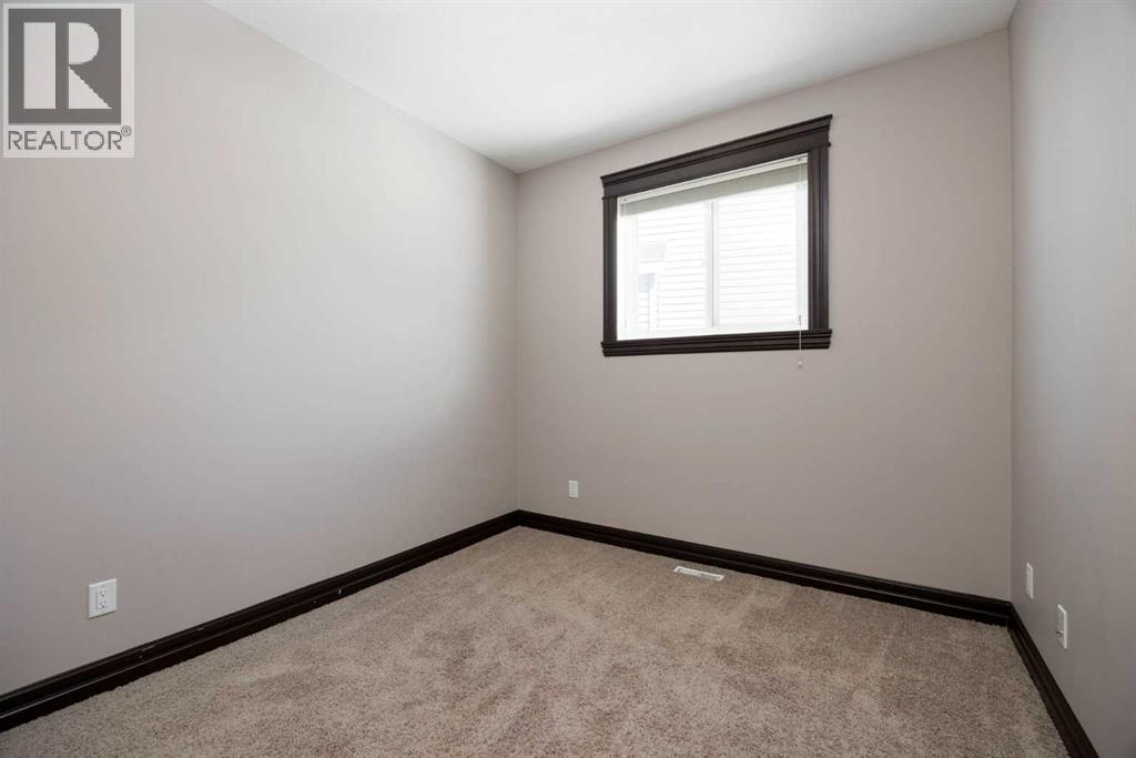 104 Grebe Road, Fort McMurray