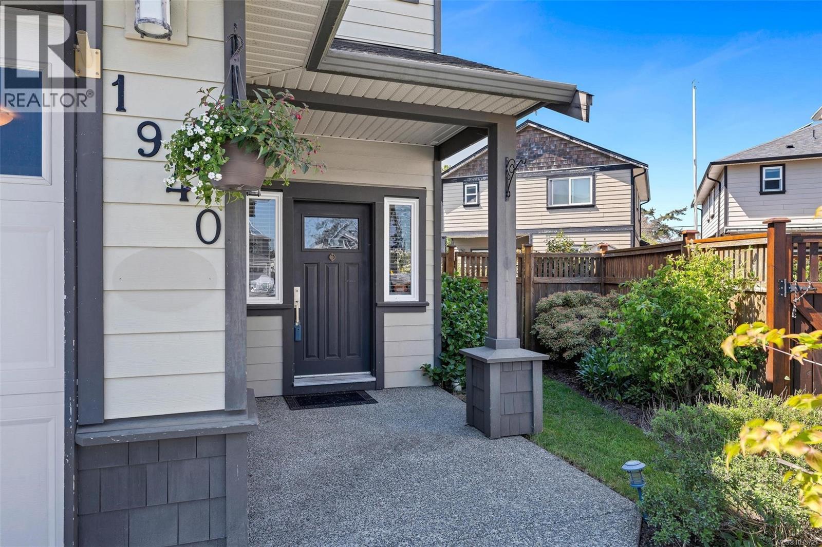1940 Brackman Way - 4