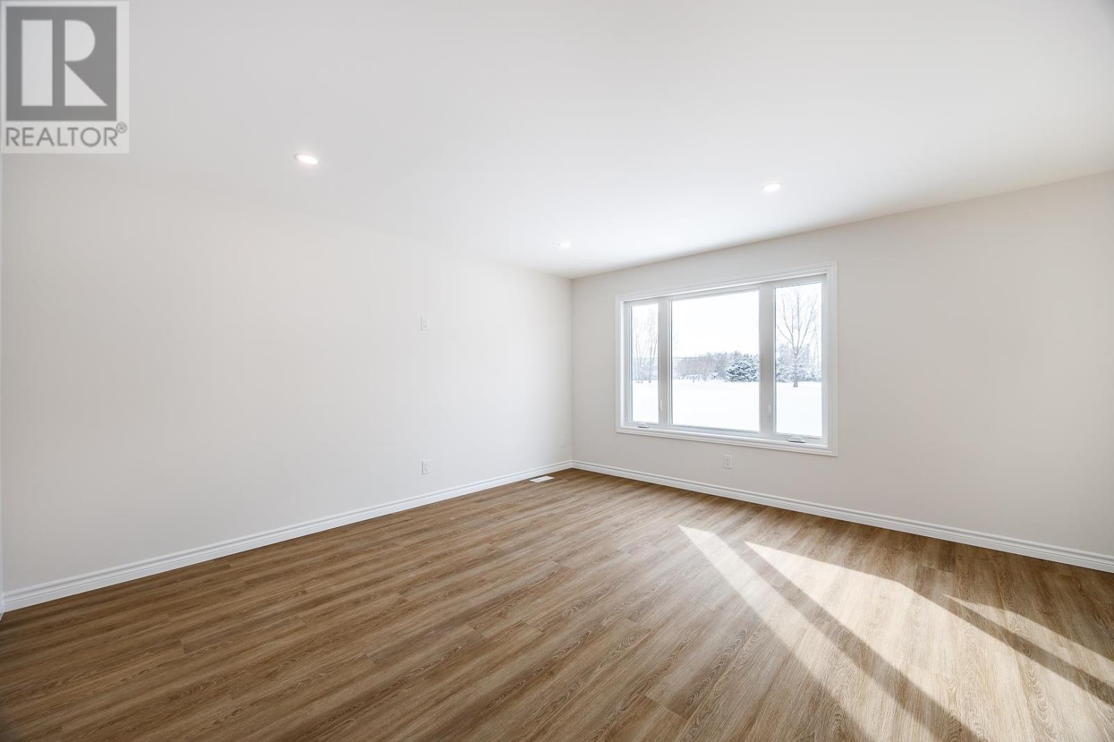 255 East Balfour ST, Sault Ste. Marie, Ontario, P6C1W9 — Photo 19
