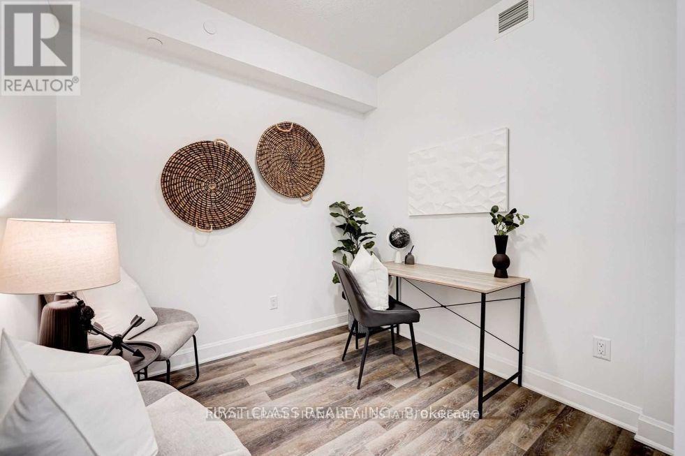 #317 50 LAKEBREEZE DRIVE - 12
