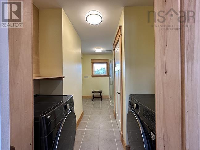 1589 Corbetts Cove Road - 17