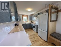 Den - 1589 Corbetts Cove Road, Barra Head, NS B0E3B0 Photo 9