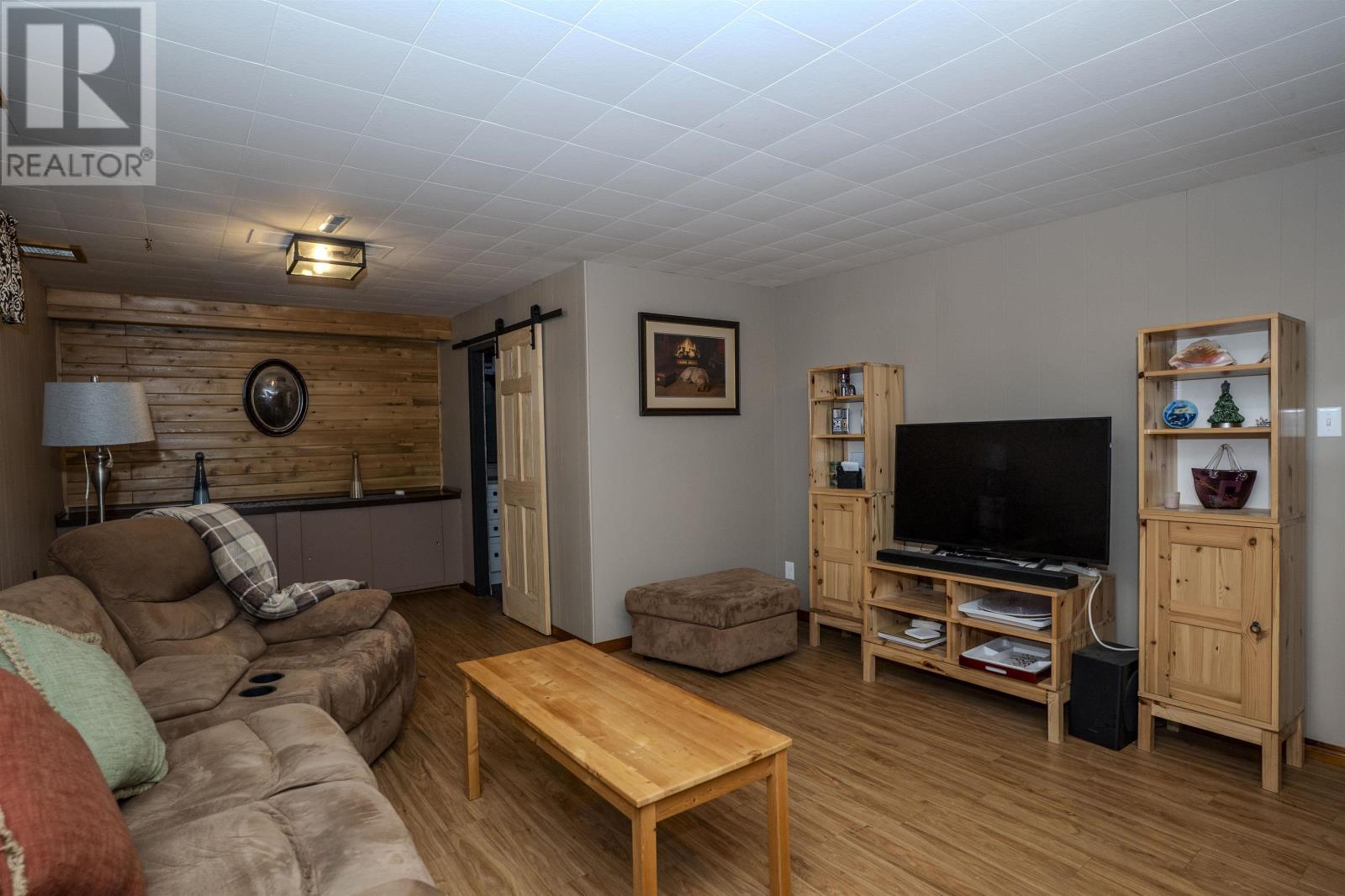 874 ERIE AVE E, THUNDER BAY, Ontario, P7A6N2 — Photo 24
