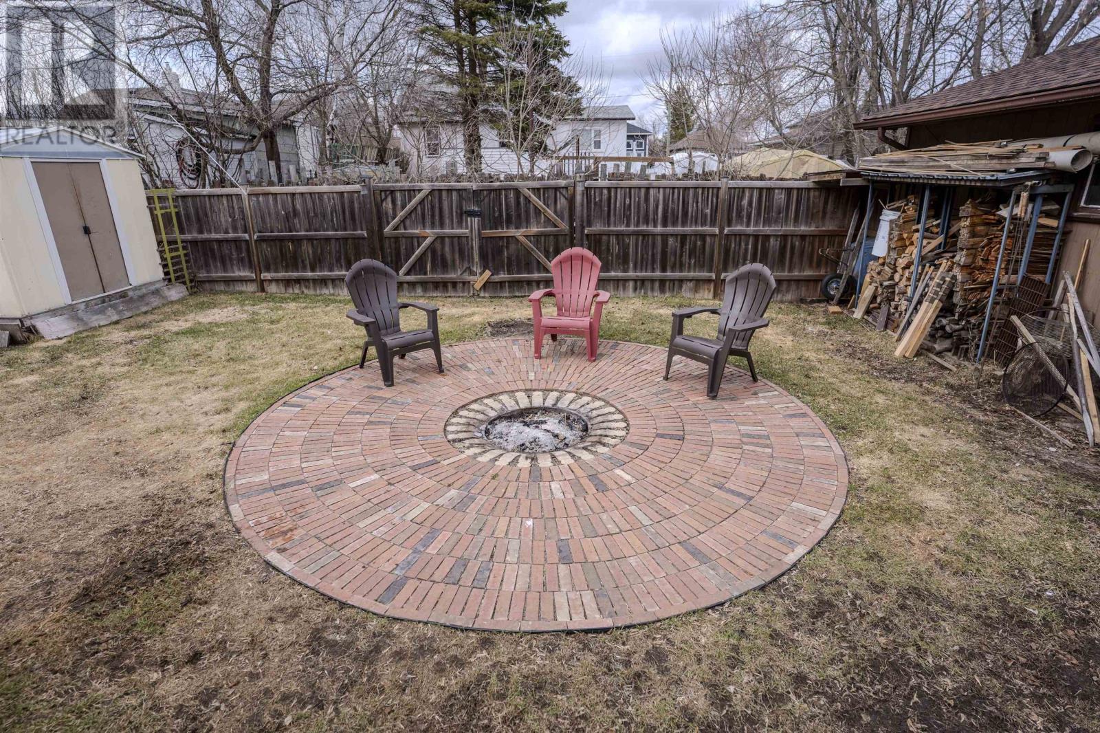 874 ERIE AVE E, THUNDER BAY, Ontario, P7A6N2 — Photo 39