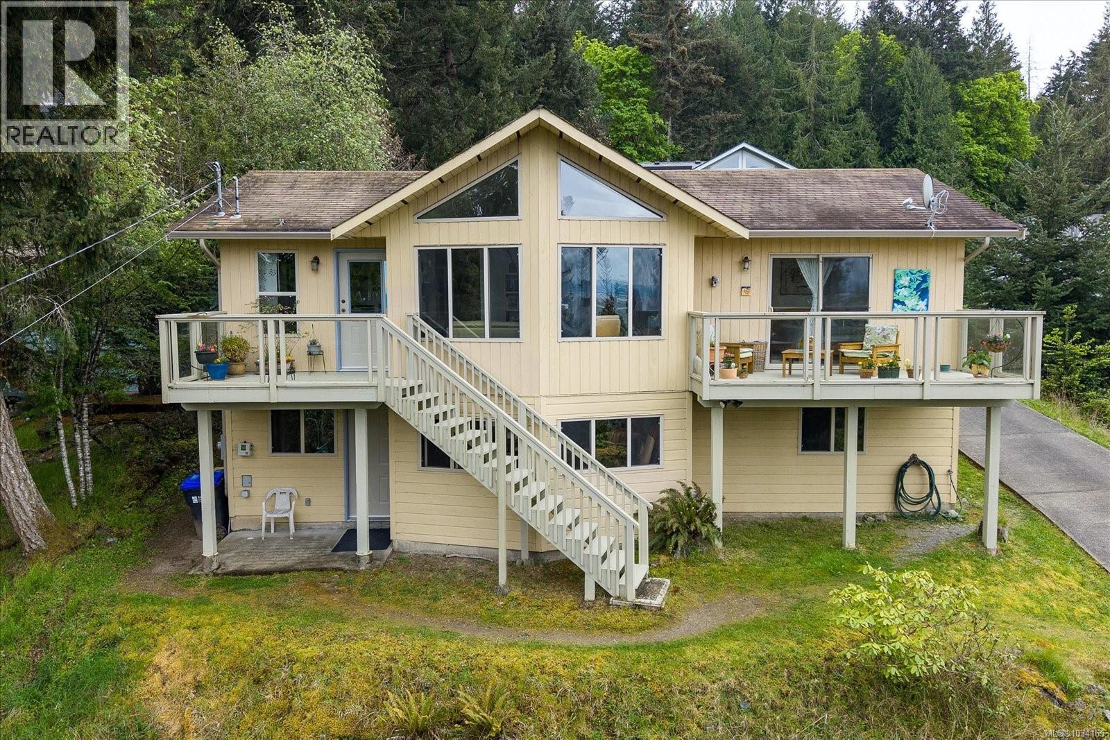 3122 DOLPHIN Dr - 1
