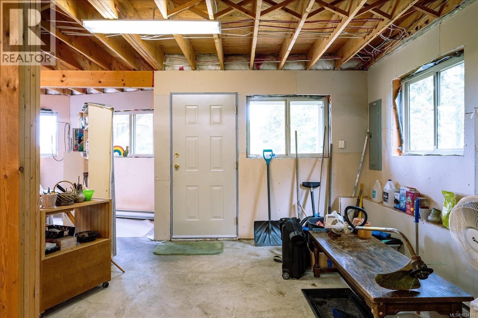 3122 DOLPHIN Dr - 14