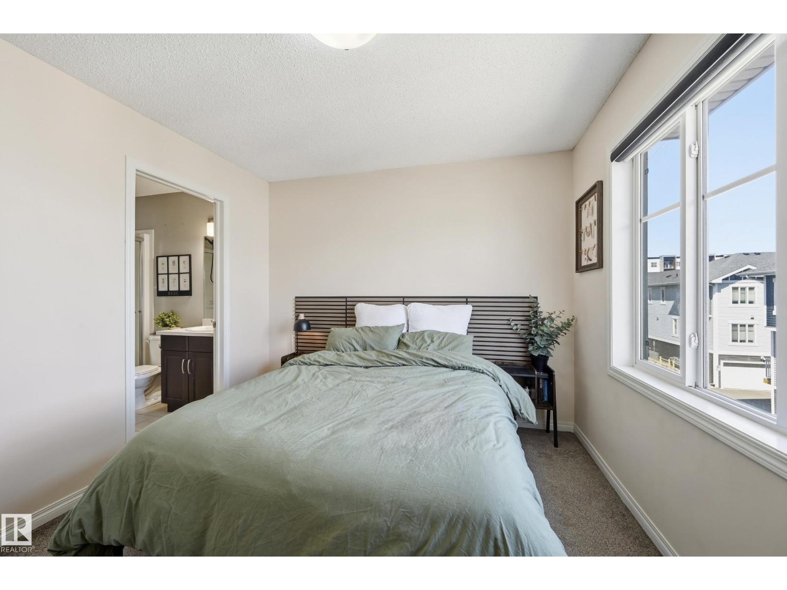 #13 2905 141 ST SW, Edmonton