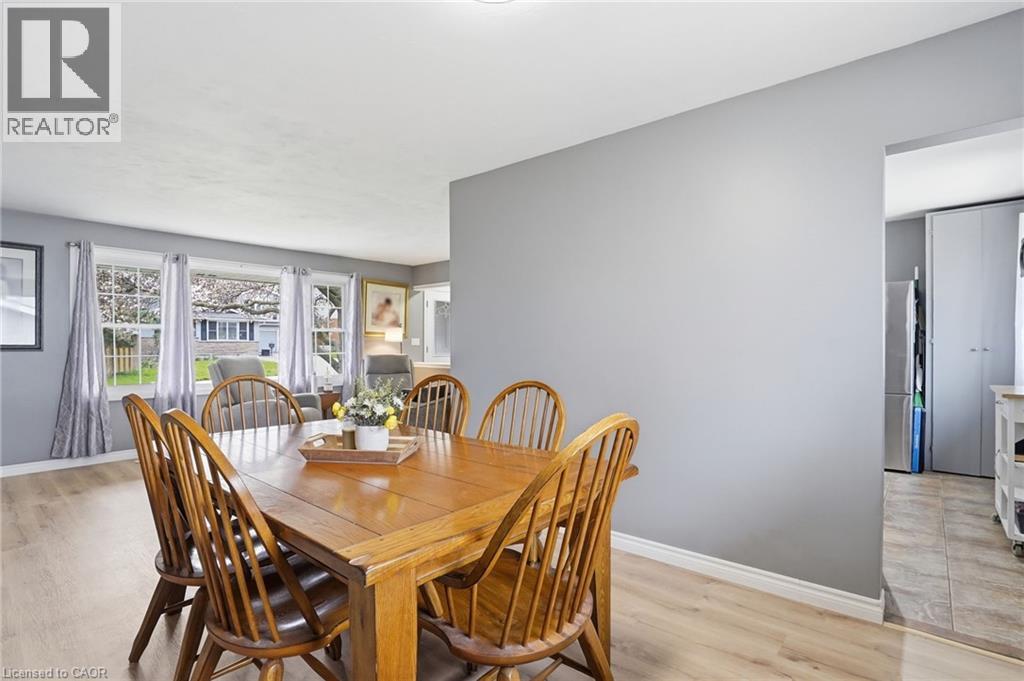 4 CLIFTON DOWNS Road - 11