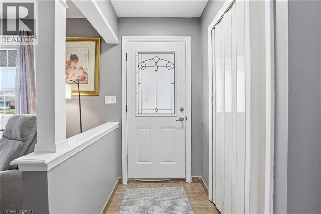 4 CLIFTON DOWNS Road - 6