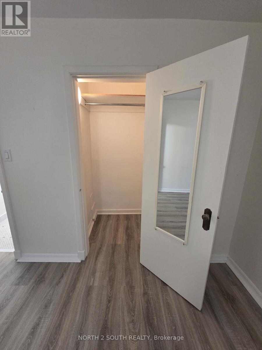 #210 707 EGLINTON AVENUE W - 23