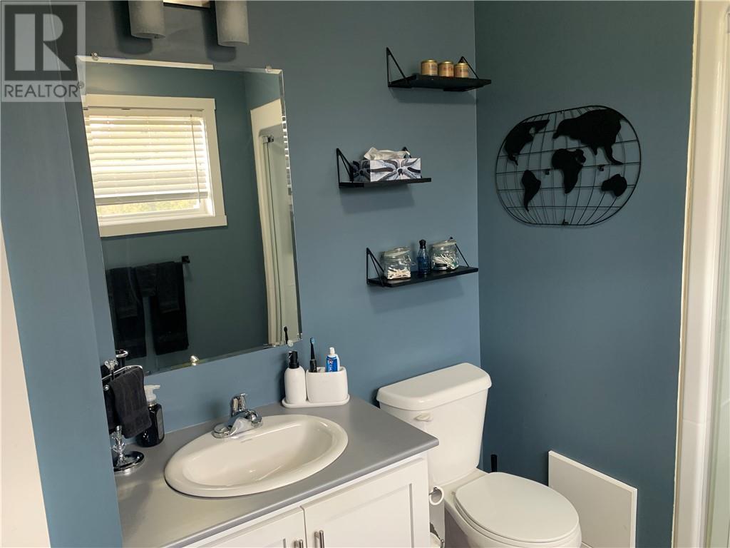 14 Amadori, Espanola, Ontario, P5E1S4 — Photo 17