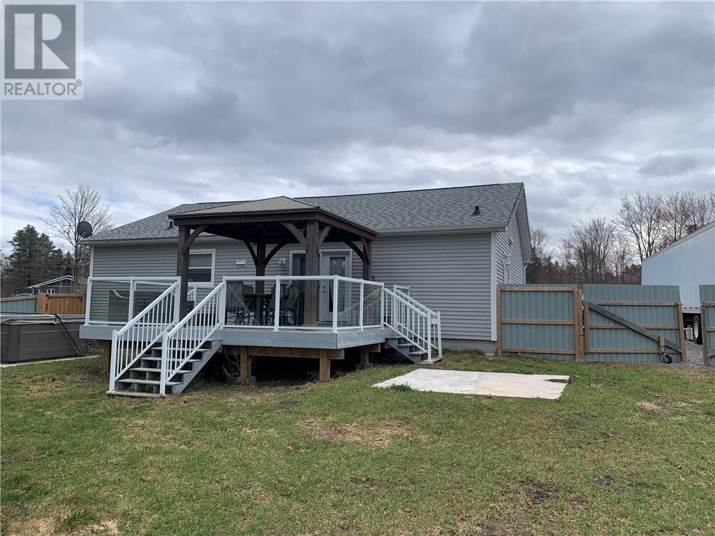 14 Amadori, Espanola, Ontario, P5E1S4 — Photo 22