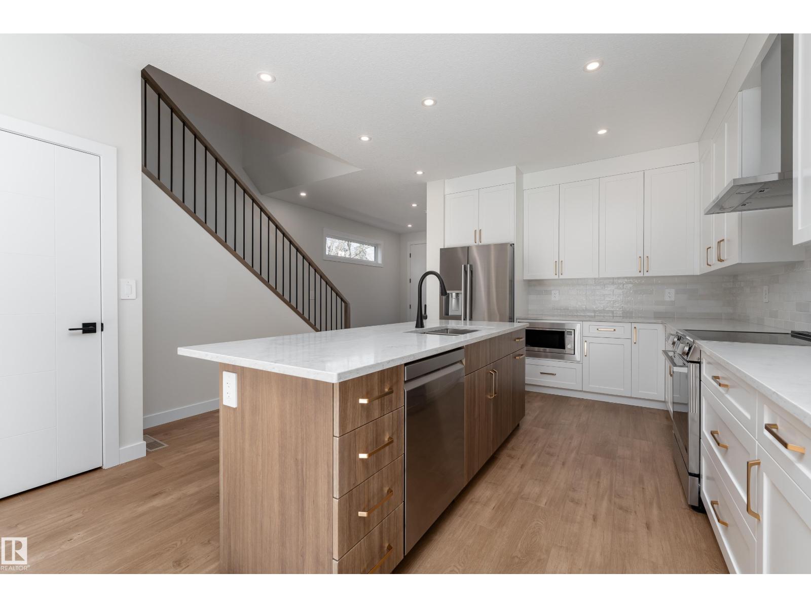 13034 123A ST NW, Edmonton