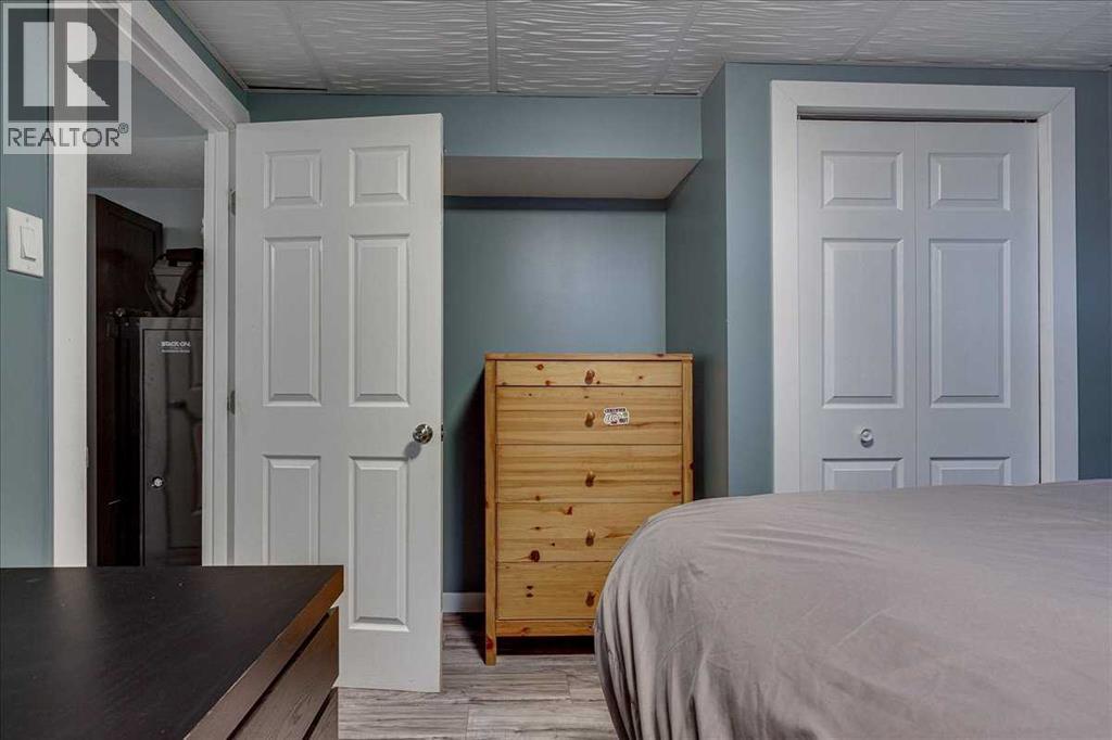5616 55 Avenue, Lacombe