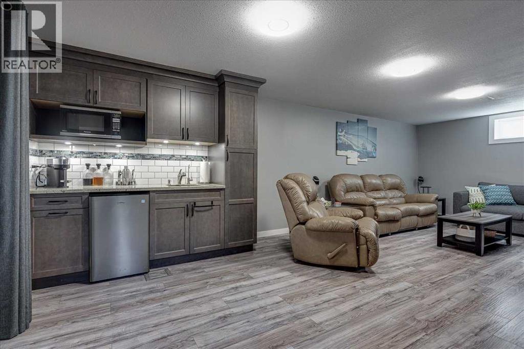 5616 55 Avenue, Lacombe