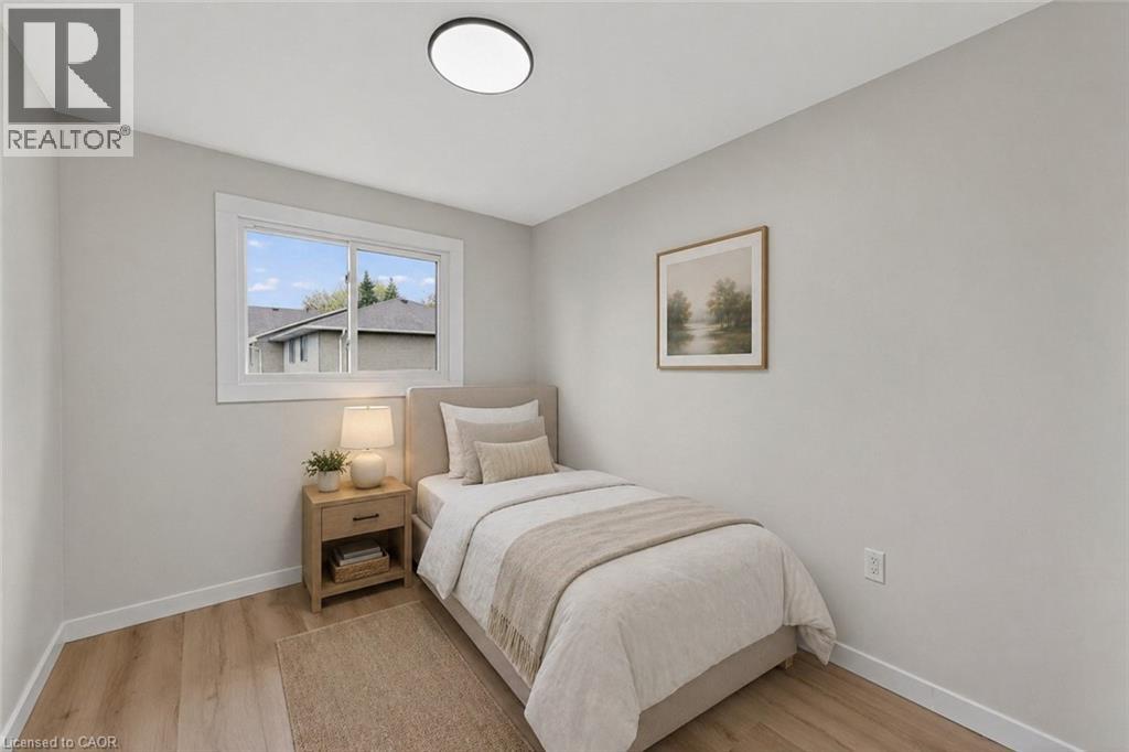 1040 CANFIELD Crescent Unit# 3, Woodstock, Ontario, N4S8P3 — Photo 16