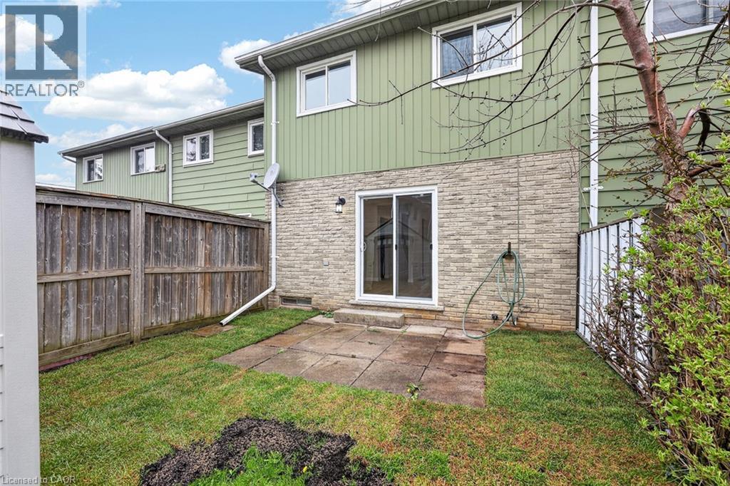 1040 CANFIELD Crescent Unit# 3, Woodstock, Ontario, N4S8P3 — Photo 34