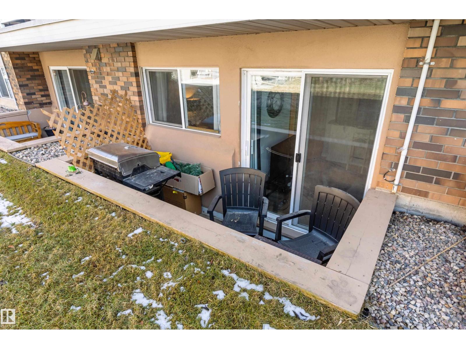 #105 10230 120 Street NW NW, Edmonton