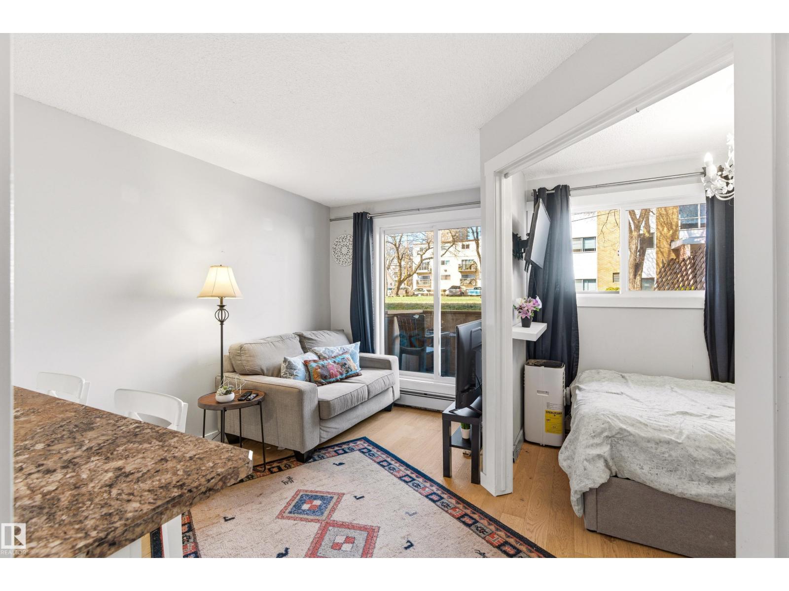 #105 10230 120 Street NW NW, Edmonton