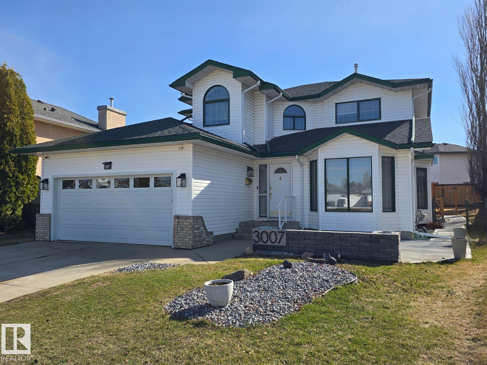3007 44A AV NW, Edmonton
