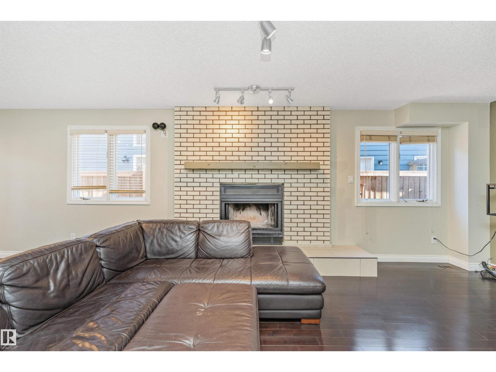 6016 177 ST NW - 12