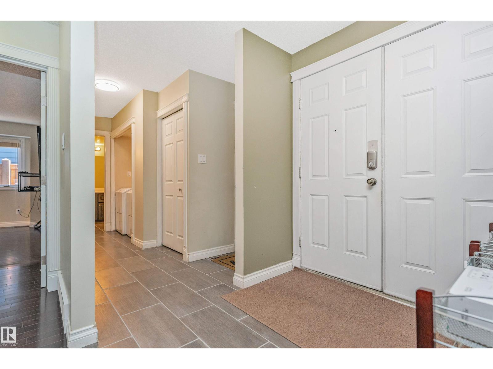 6016 177 ST NW - 26