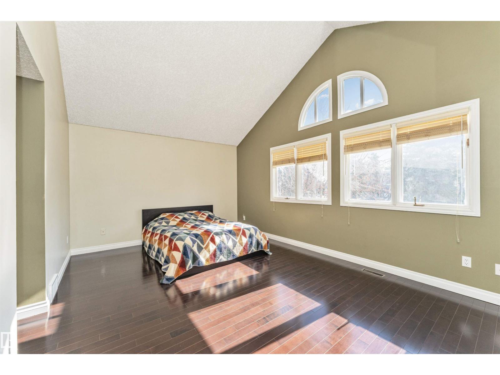 6016 177 ST NW - 32