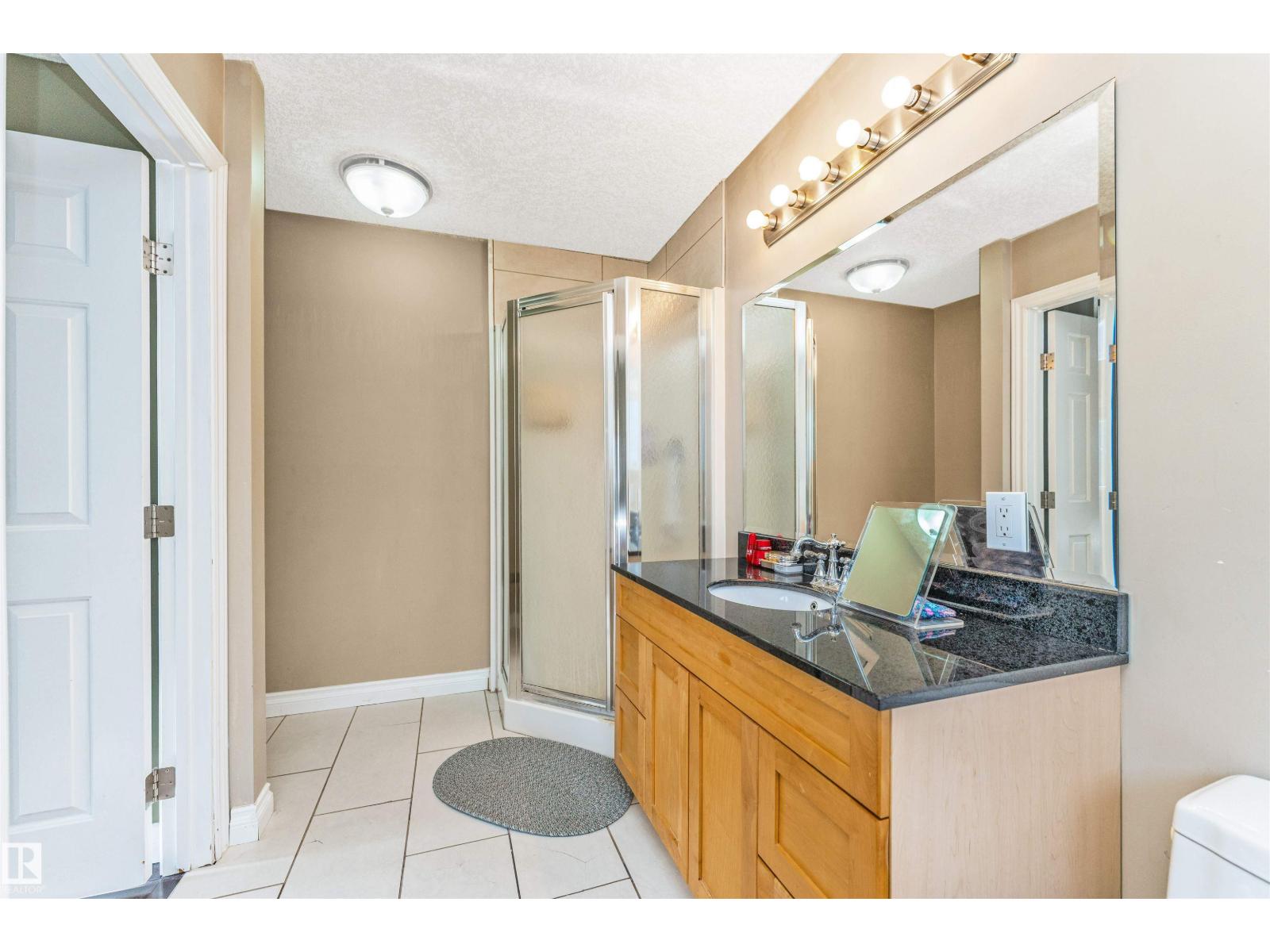 6016 177 ST NW - 36