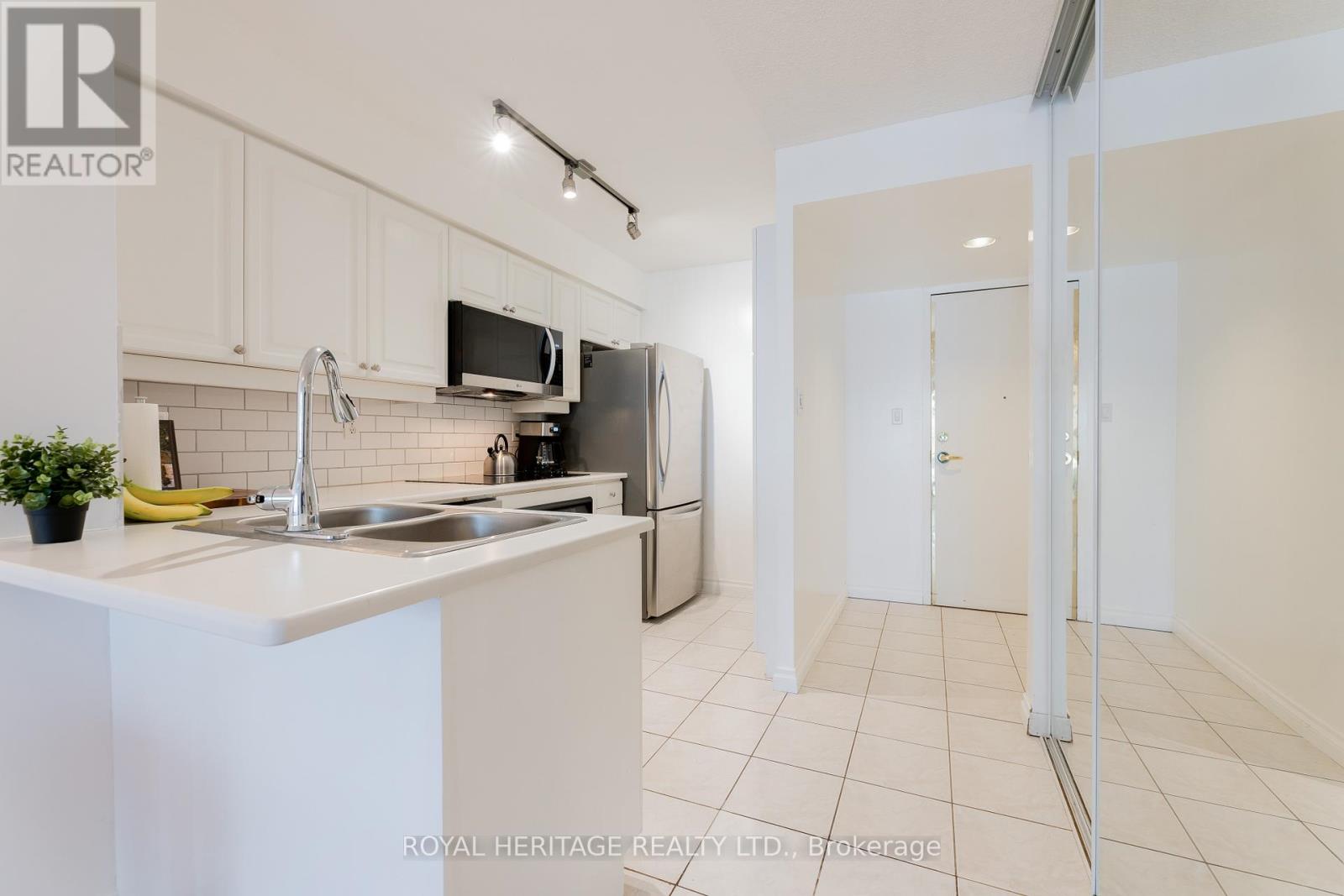 #211 188 REDPATH AVENUE - 2