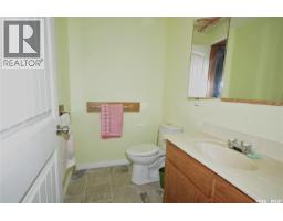 6 Bronco Drive, Delaronde Lake, SK S0J0E0 Photo 21