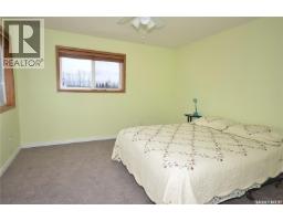 6 Bronco Drive, Delaronde Lake, SK S0J0E0 Photo 25