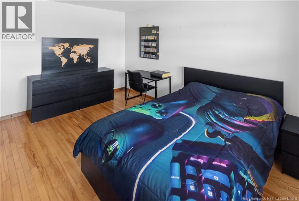 216 Westmount Boulevard - 20