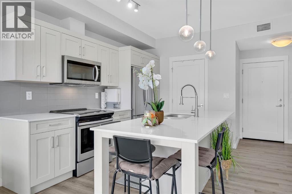 #305 35 Walgrove  SE - Image 3