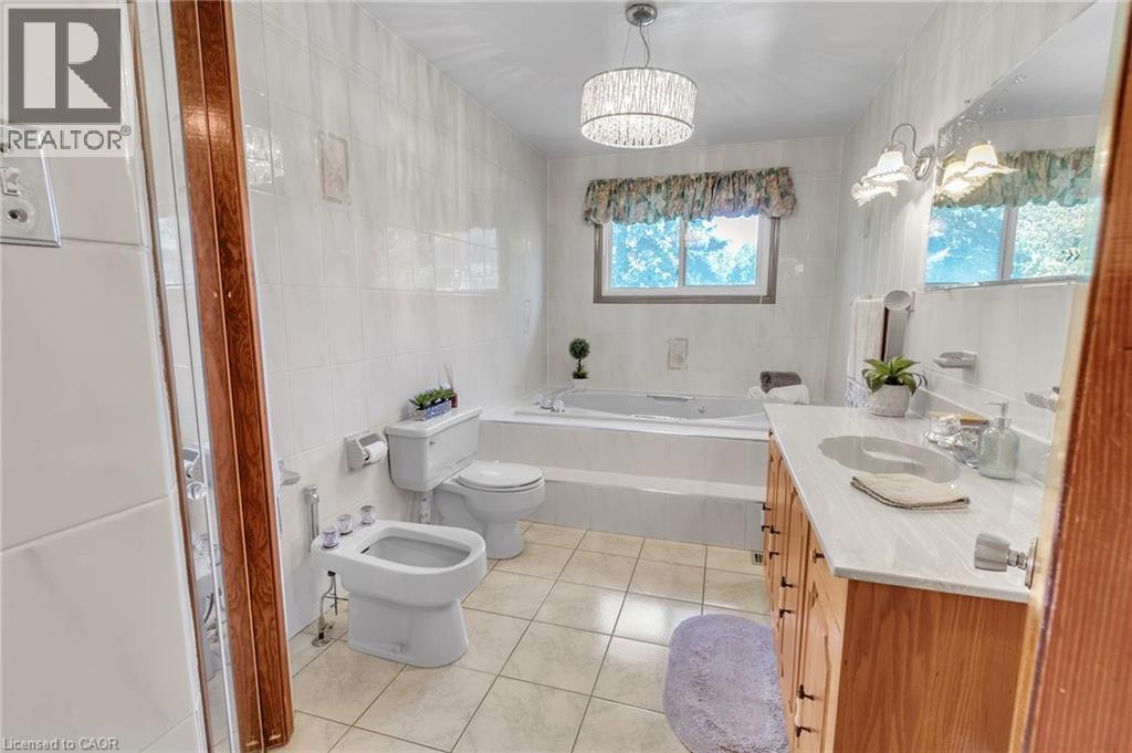 2344 BRINELL Avenue, Burlington, Ontario, L7R3P5 — Photo 21