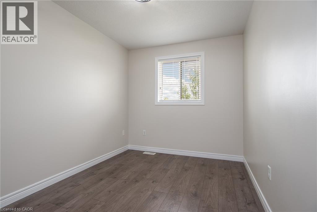 70 WILLOWRUN Drive Unit# J-3, Kitchener, Ontario, N2A0J3 — Photo 17