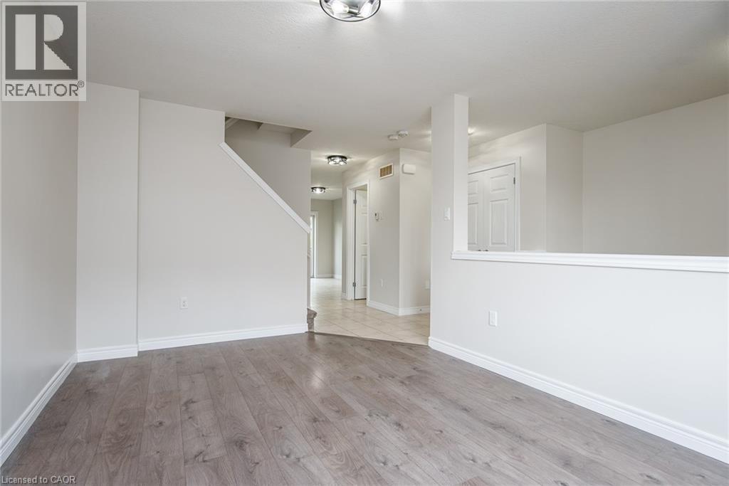 70 WILLOWRUN Drive Unit# J-3, Kitchener, Ontario, N2A0J3 — Photo 5