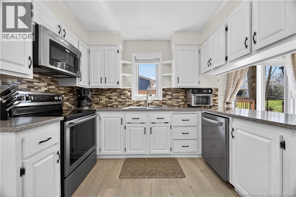 14 Redwood Drive - 5