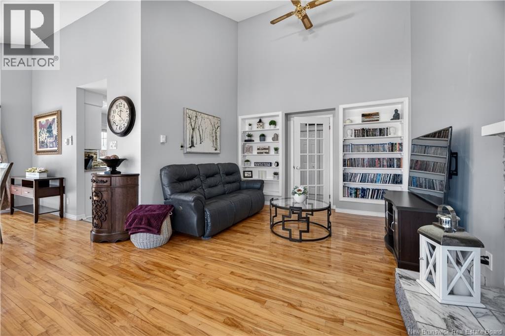 14 Redwood Drive - 12