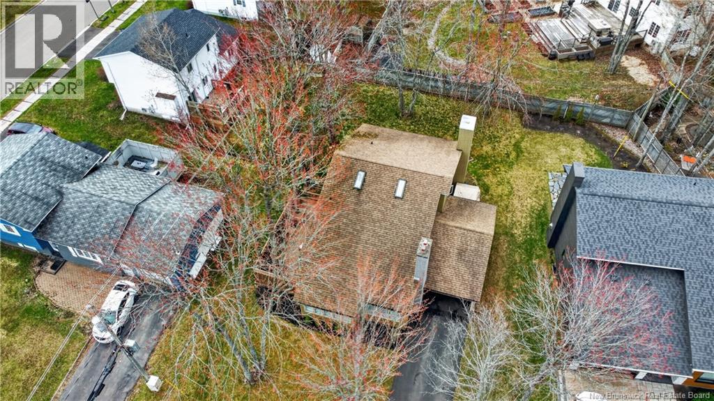 14 Redwood Drive - 31