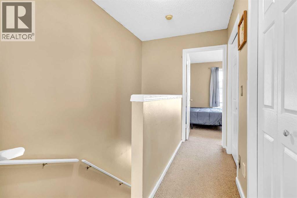 #3 200 Hidden Hills Terrace NW - 18