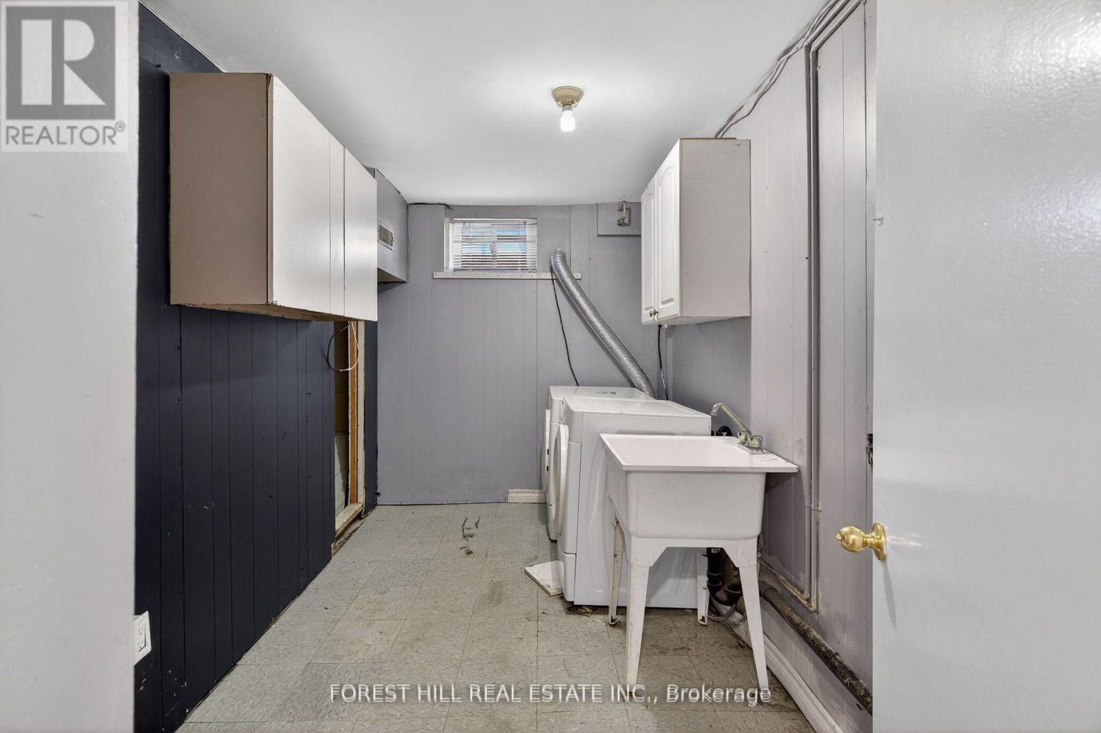 21 CAULFIELD ROAD - 19