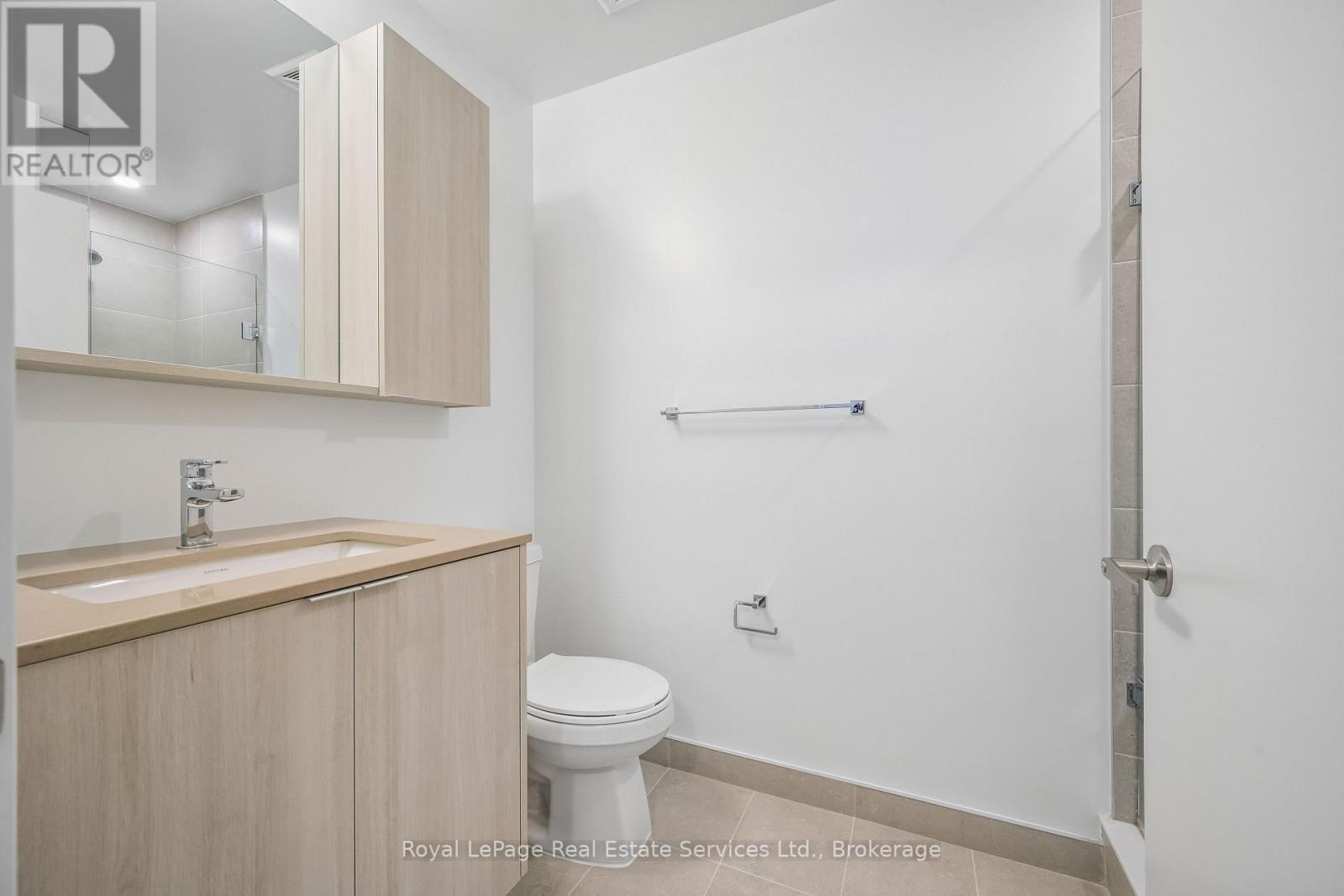 #711 2088 JAMES STREET - 28