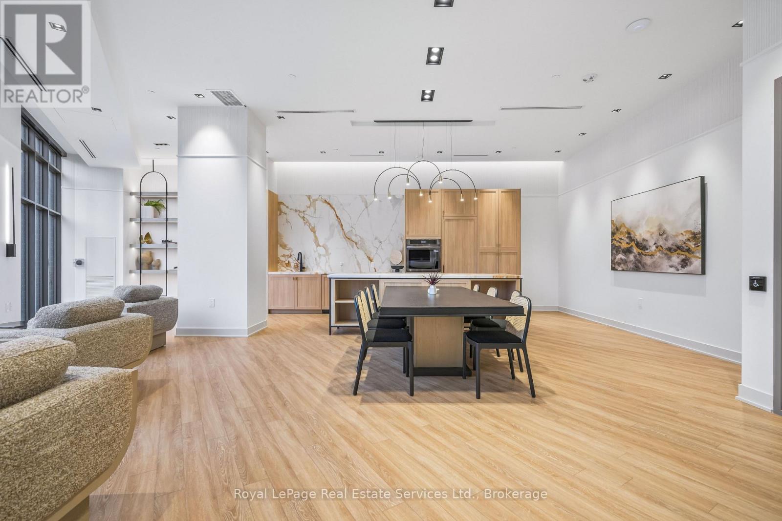 #711 2088 JAMES STREET - 30