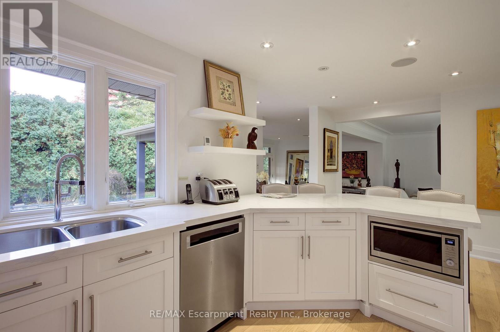 794 FALCON BOULEVARD - 22