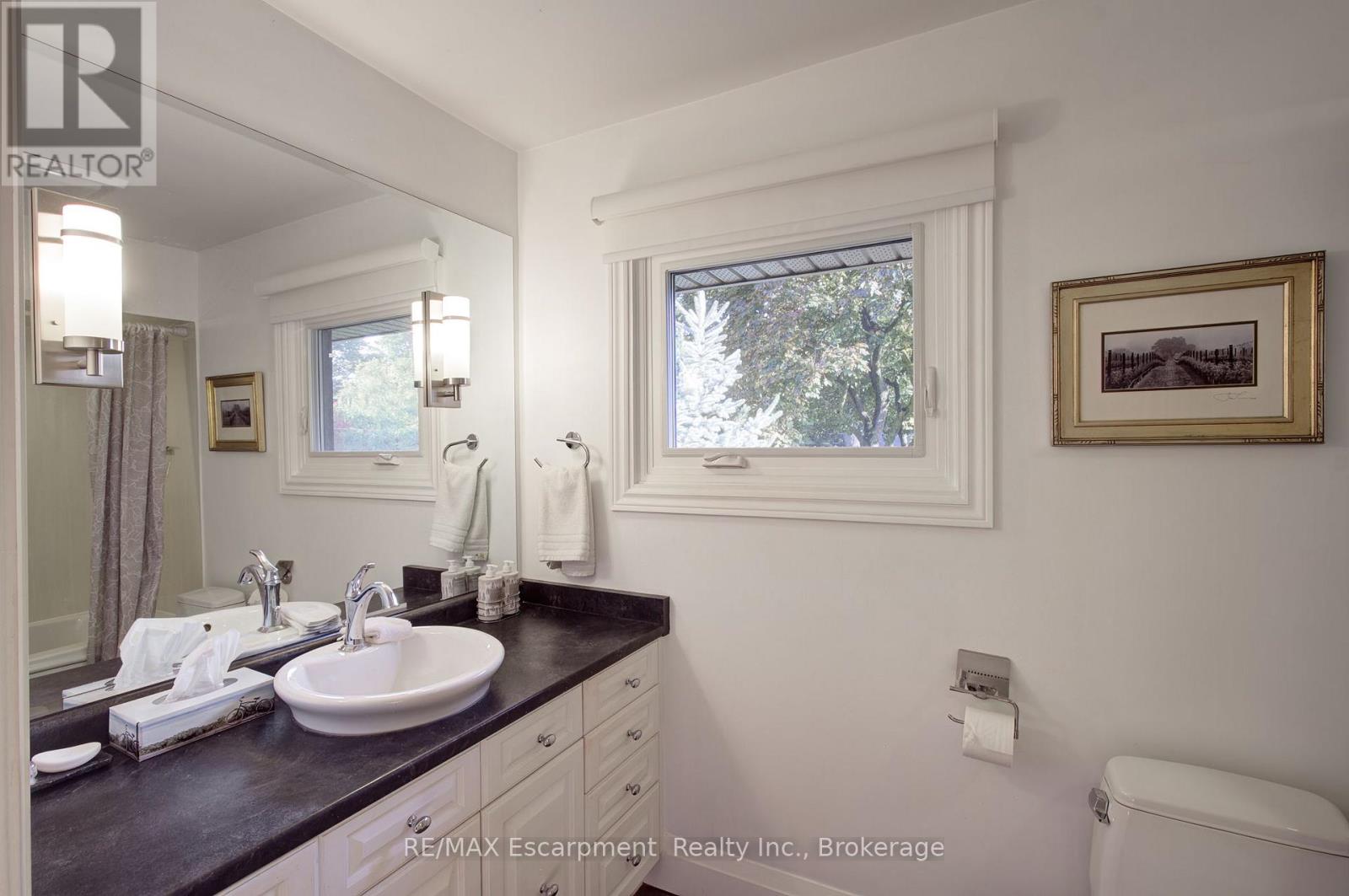794 FALCON BOULEVARD - 29