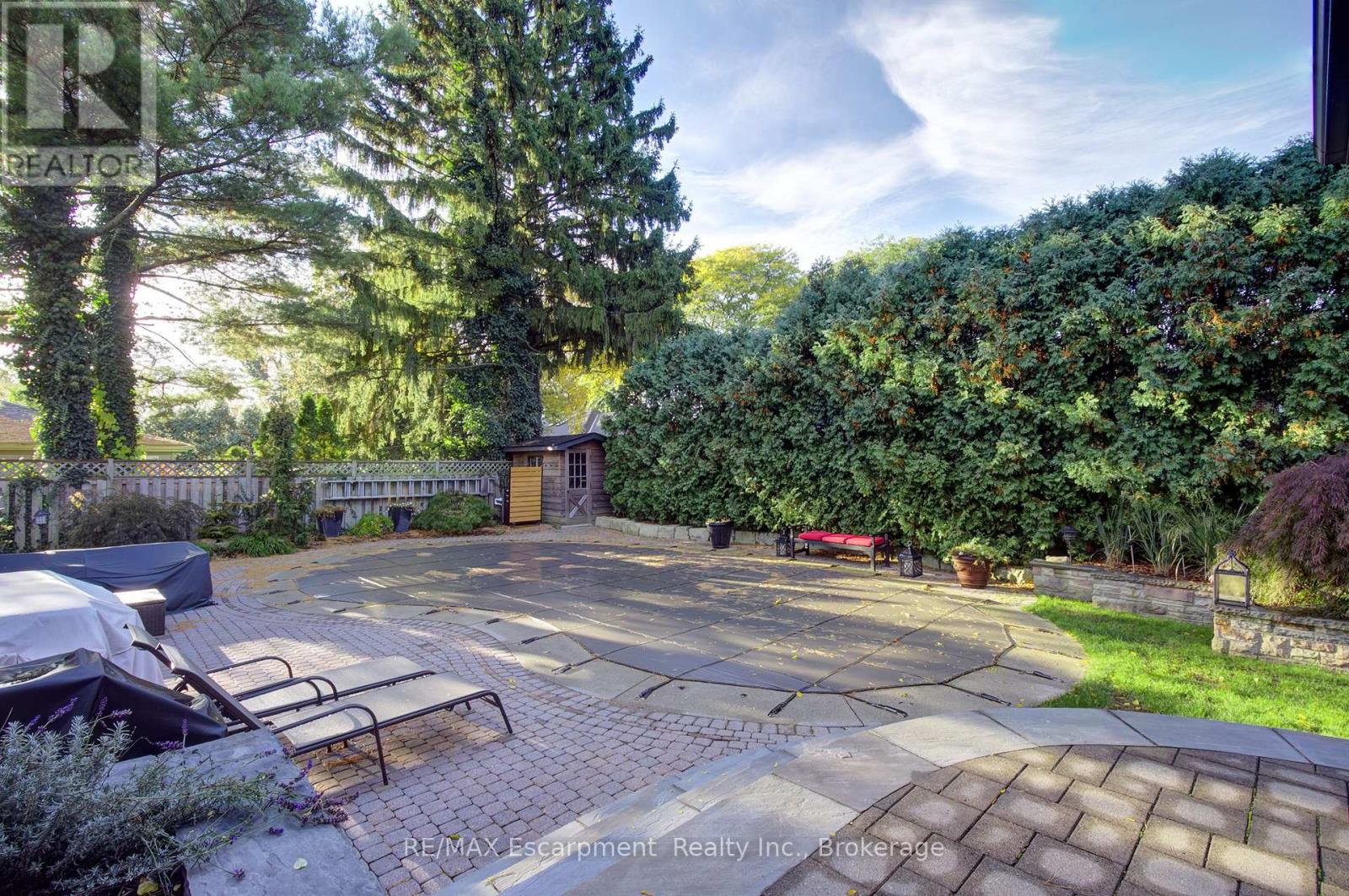 794 FALCON BOULEVARD - 42
