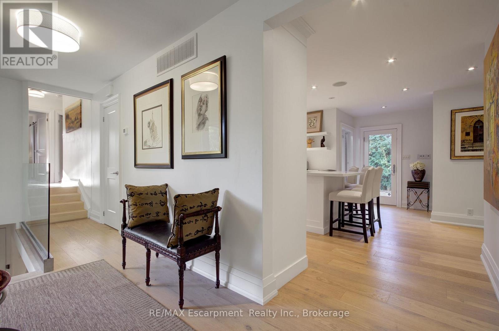 794 FALCON BOULEVARD - 6