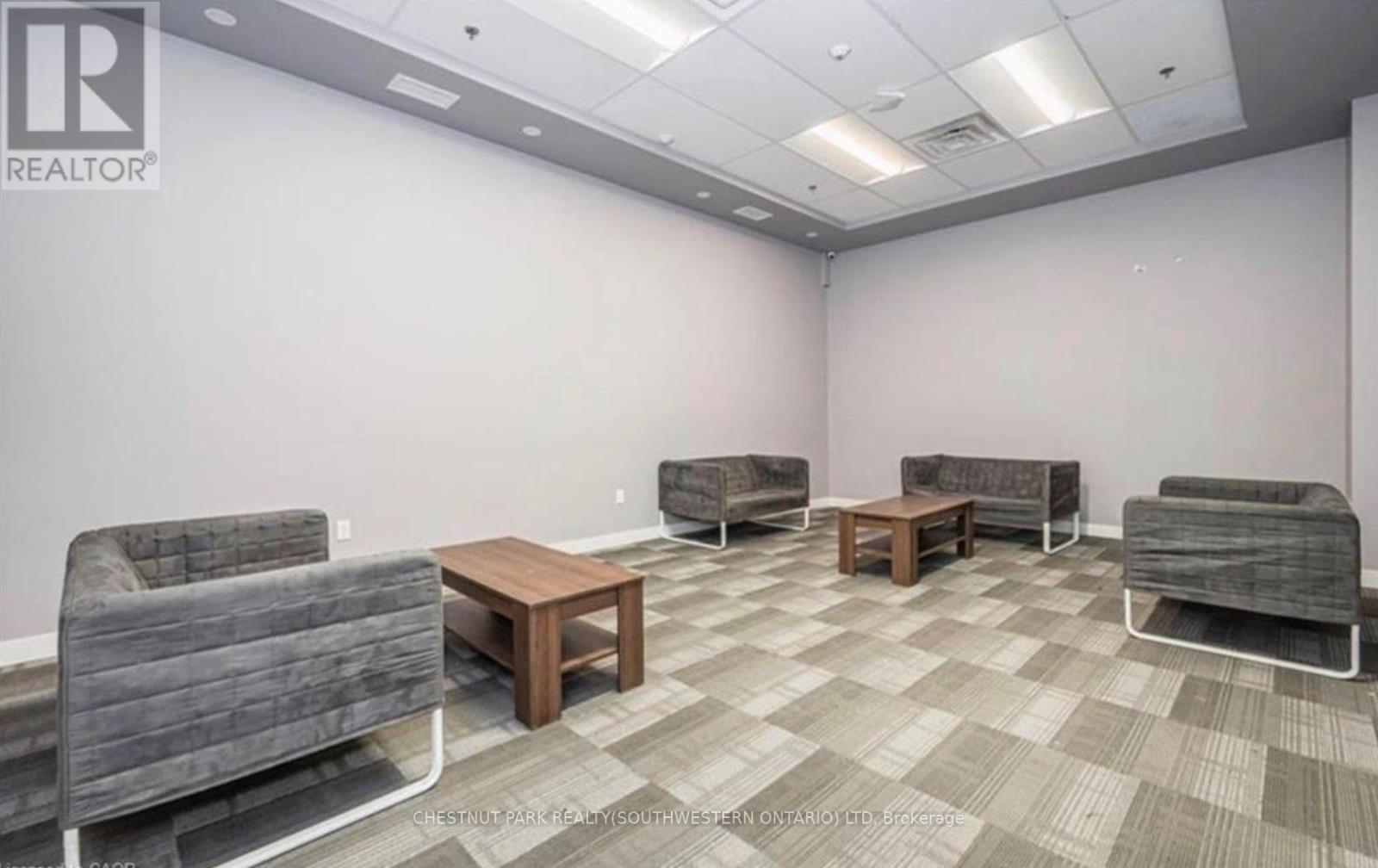 #101 308 LESTER STREET - 16